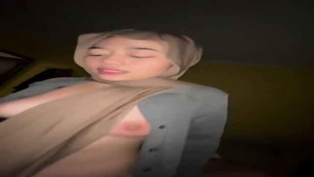 Inara Rusli Dan Insanul Fahmi Yang Lagi Viral Full Di - Videos Film Porno Petite Francais Gratuites HD | Jeux de Rue
