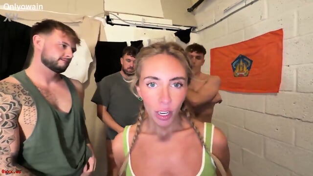 She Looks Like A Terminator, But Everybody Love Her - Videos Film Porno Anal Francais Gratuites HD | Jeux de Rue